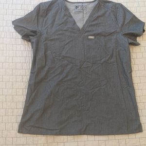 Figs scrub top gray medium